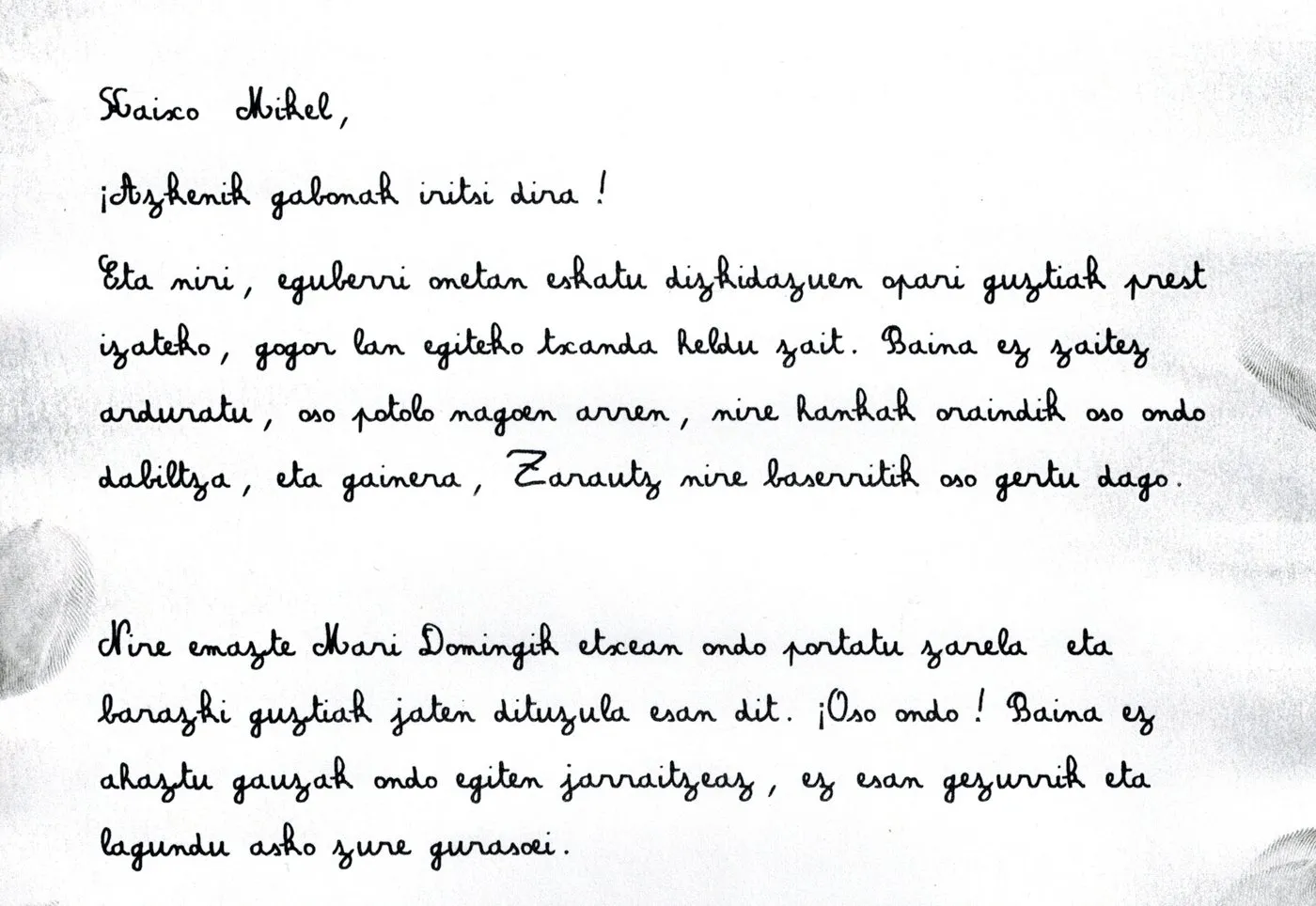 Carta de Olentzero escrita a mano en euskera a un niño llamado Mikel, en la que le cuenta que Mari Domingi le ha dicho que se porta bien en casa